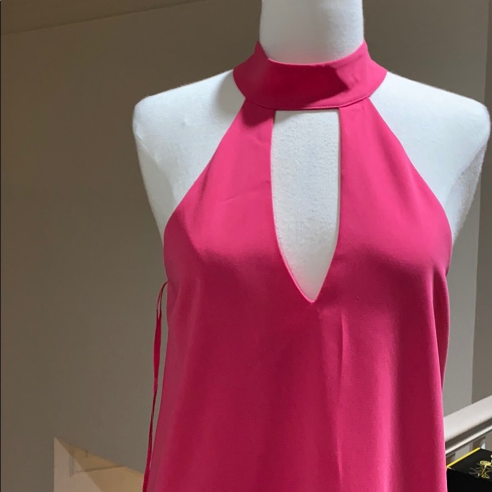 Pink 👗 - Picture 3 of 9